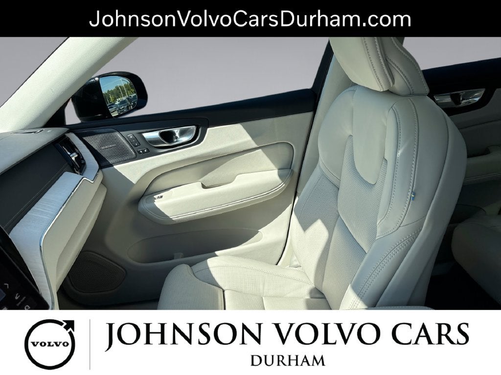 2026 Volvo XC60 B5 Ultra