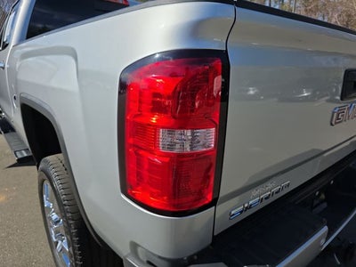 2018 GMC Sierra 2500HD Denali