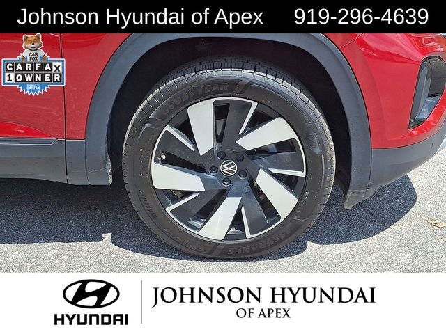 2024 Volkswagen Atlas Cross Sport 2.0T SE w/Technology