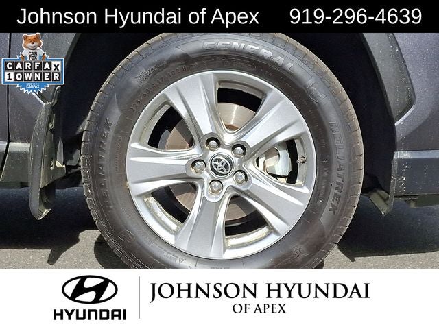 2025 Toyota RAV4 XLE