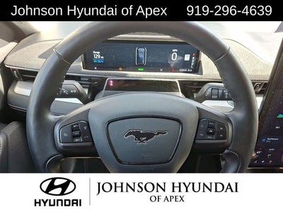 2022 Ford Mustang Mach-E Select