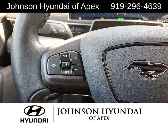 2022 Ford Mustang Mach-E Select