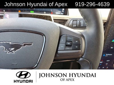 2022 Ford Mustang Mach-E Select