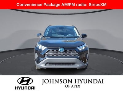 2022 Toyota RAV4 Hybrid XLE