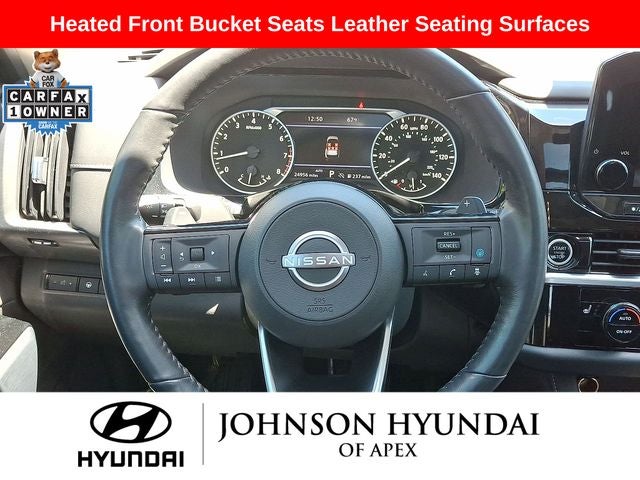 2023 Nissan Pathfinder SL