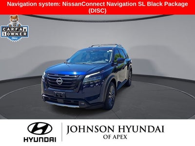 2023 Nissan Pathfinder SL