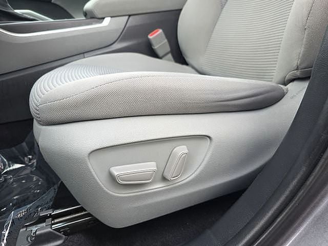 2021 Toyota Highlander L