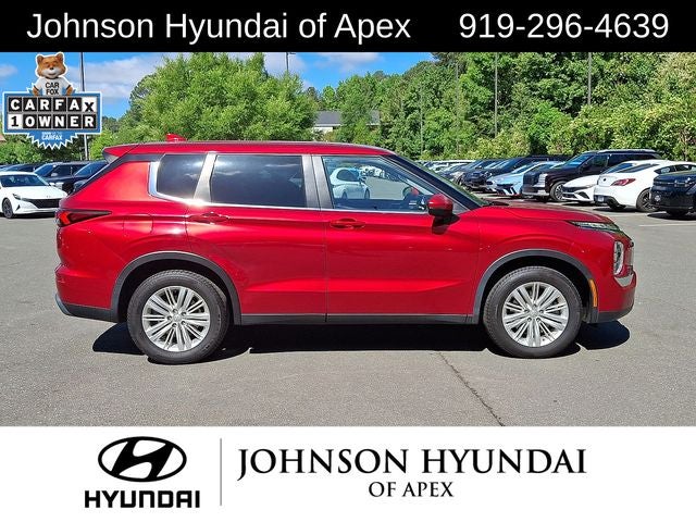 2022 Mitsubishi Outlander ES