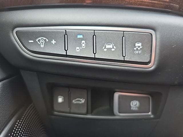 2017 Genesis G90 3.3T Premium