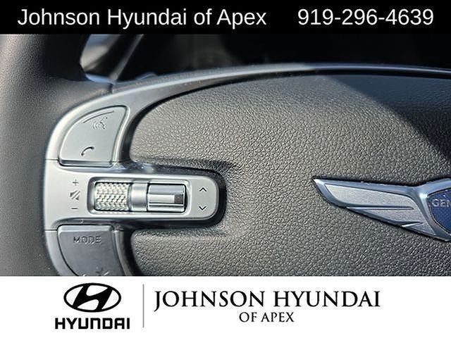 2023 Genesis GV70 2.5T Select