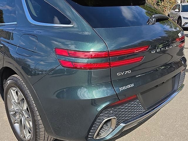 2023 Genesis GV70 2.5T Select