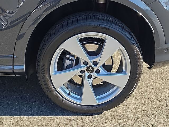 2025 Audi Q5 2.0T Premium Plus quattro