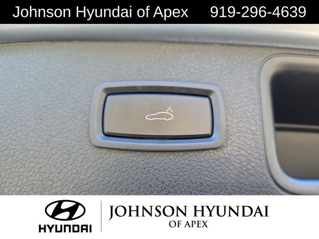 2020 Porsche Macan Base