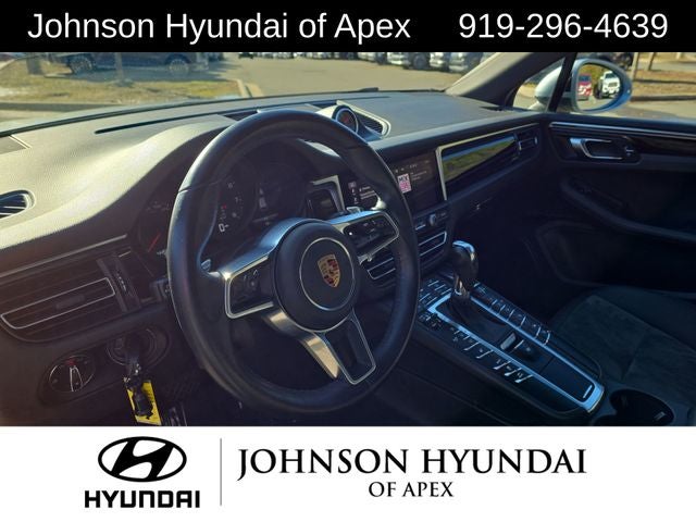 2020 Porsche Macan Base