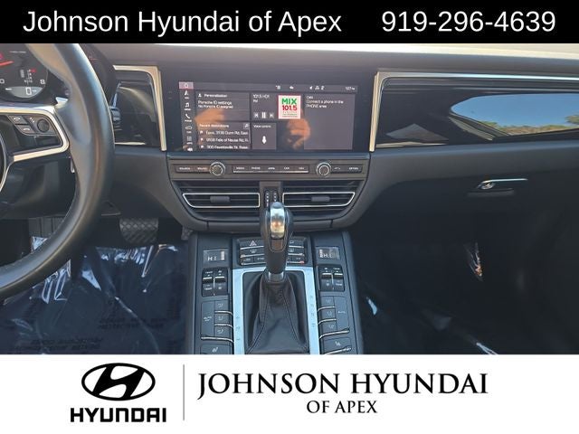 2020 Porsche Macan Base