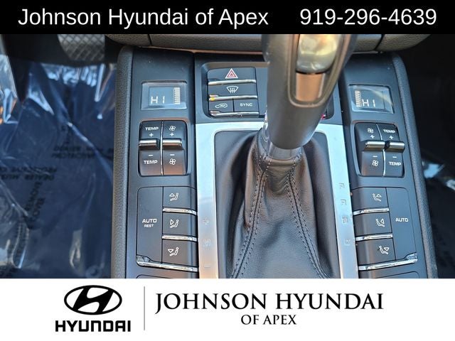 2020 Porsche Macan Base