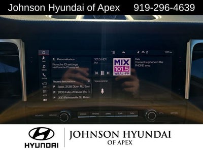 2020 Porsche Macan Base