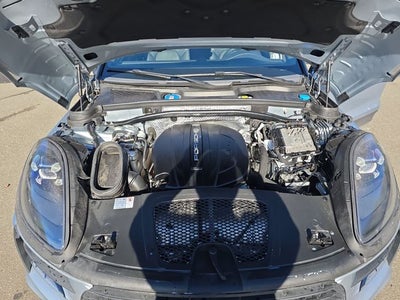 2020 Porsche Macan Base