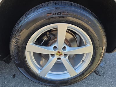 2020 Porsche Macan Base