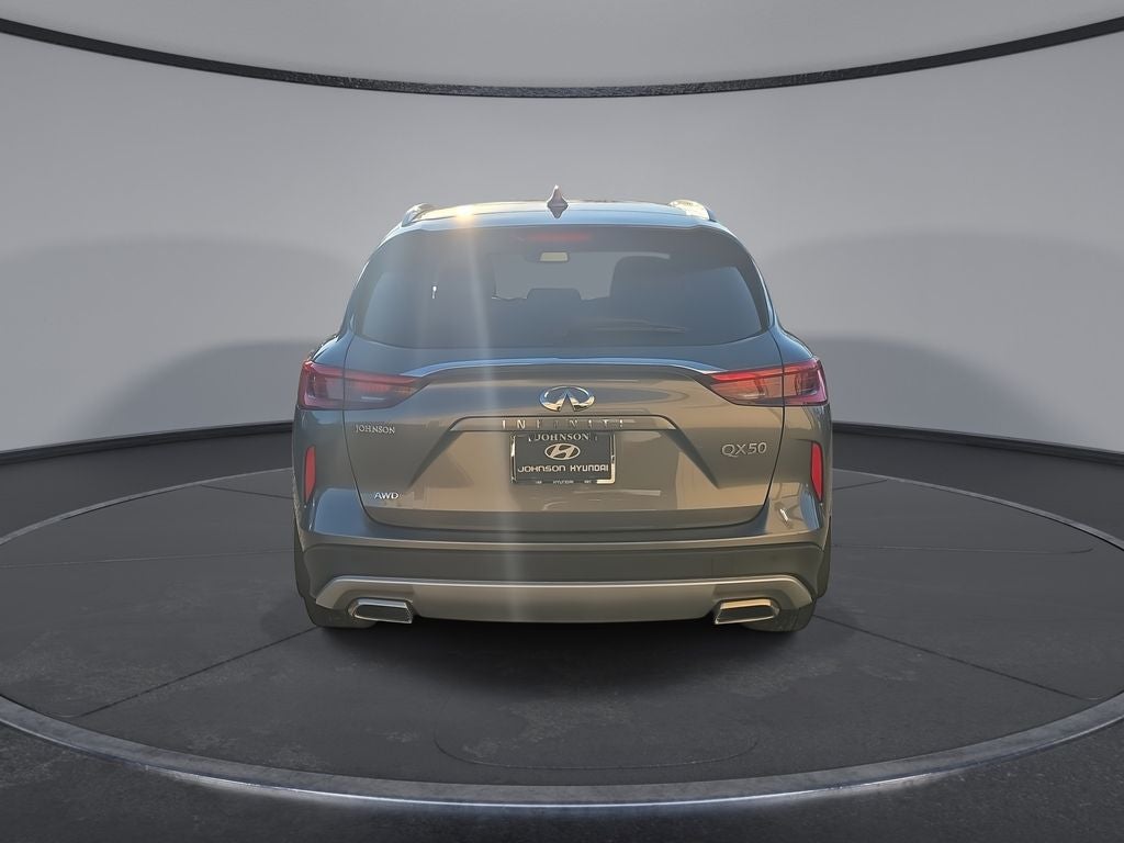 2021 INFINITI QX50 LUXE