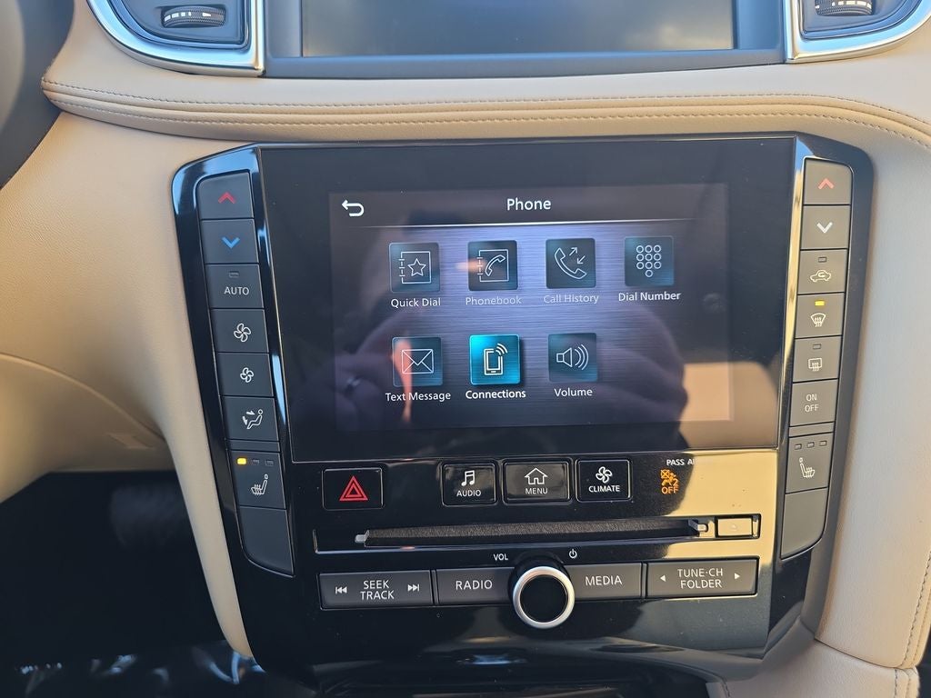 2021 INFINITI QX50 LUXE