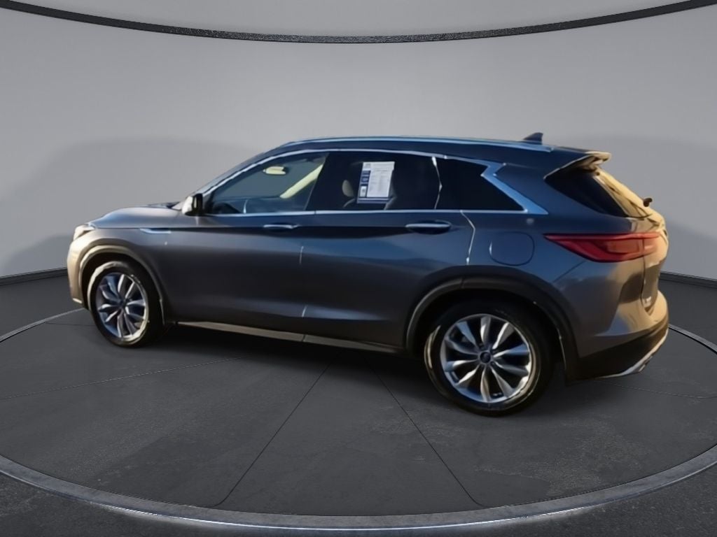 2021 INFINITI QX50 LUXE