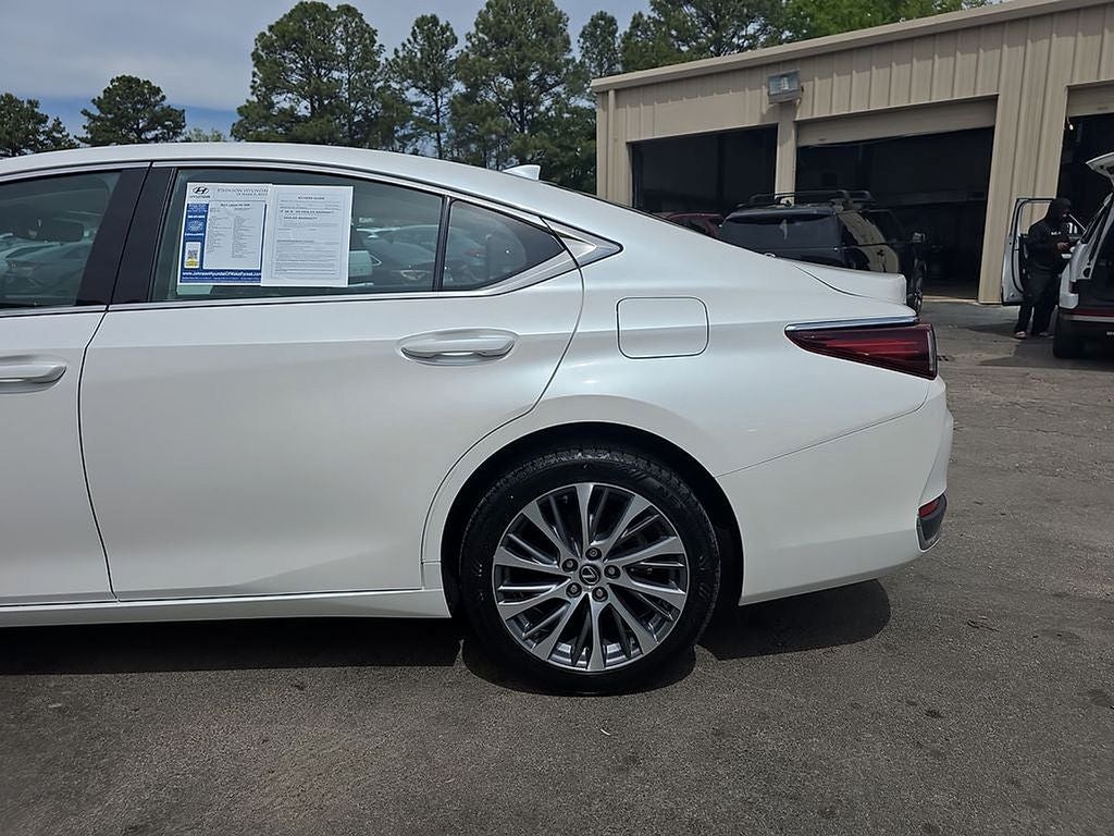 2021 Lexus ES 250