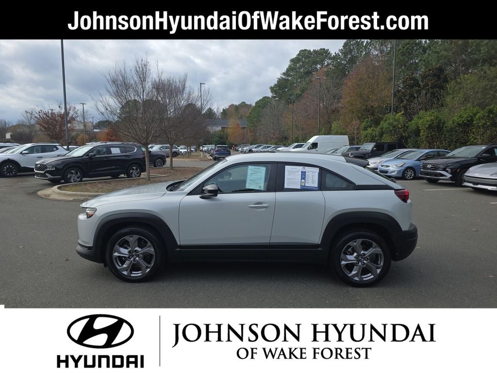 2022 Mazda Mazda MX-30 EV Base