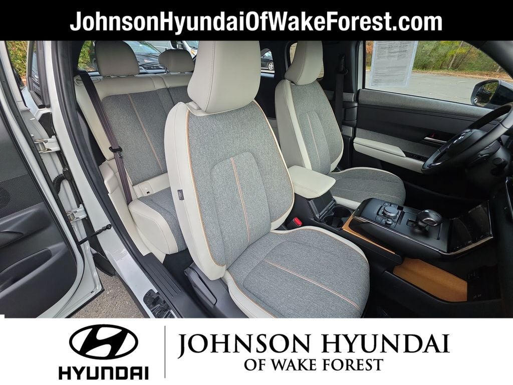 2022 Mazda Mazda MX-30 EV Base