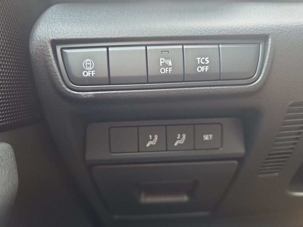 2022 Mazda Mazda MX-30 EV Base