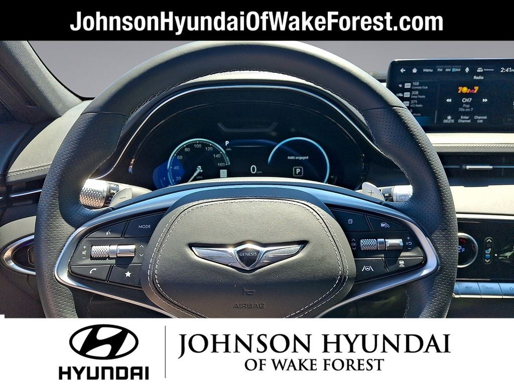 2025 Genesis GV70 2.5T