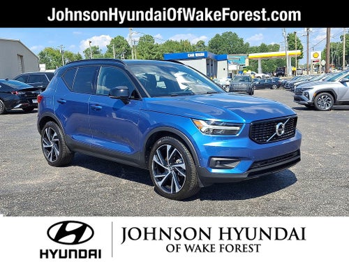 2021 Volvo XC40 R-Design