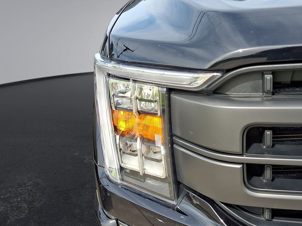 2023 Ford F-150 Lariat 4WD