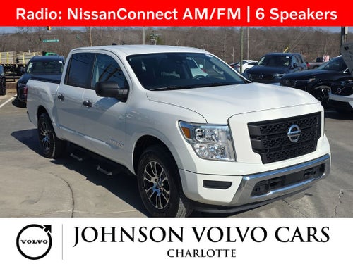 2022 Nissan Titan SV