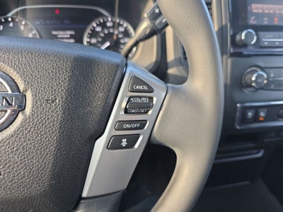 2022 Nissan Titan SV