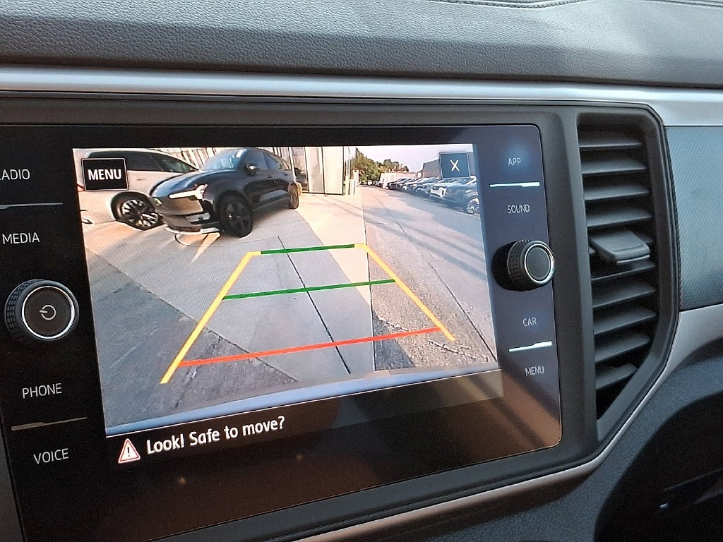 2021 Volkswagen Atlas 3.6L V6 SE w/Technology R-Line