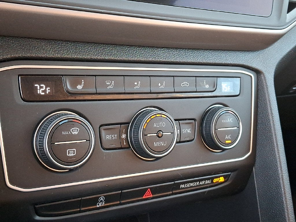 2021 Volkswagen Atlas 3.6L V6 SE w/Technology R-Line