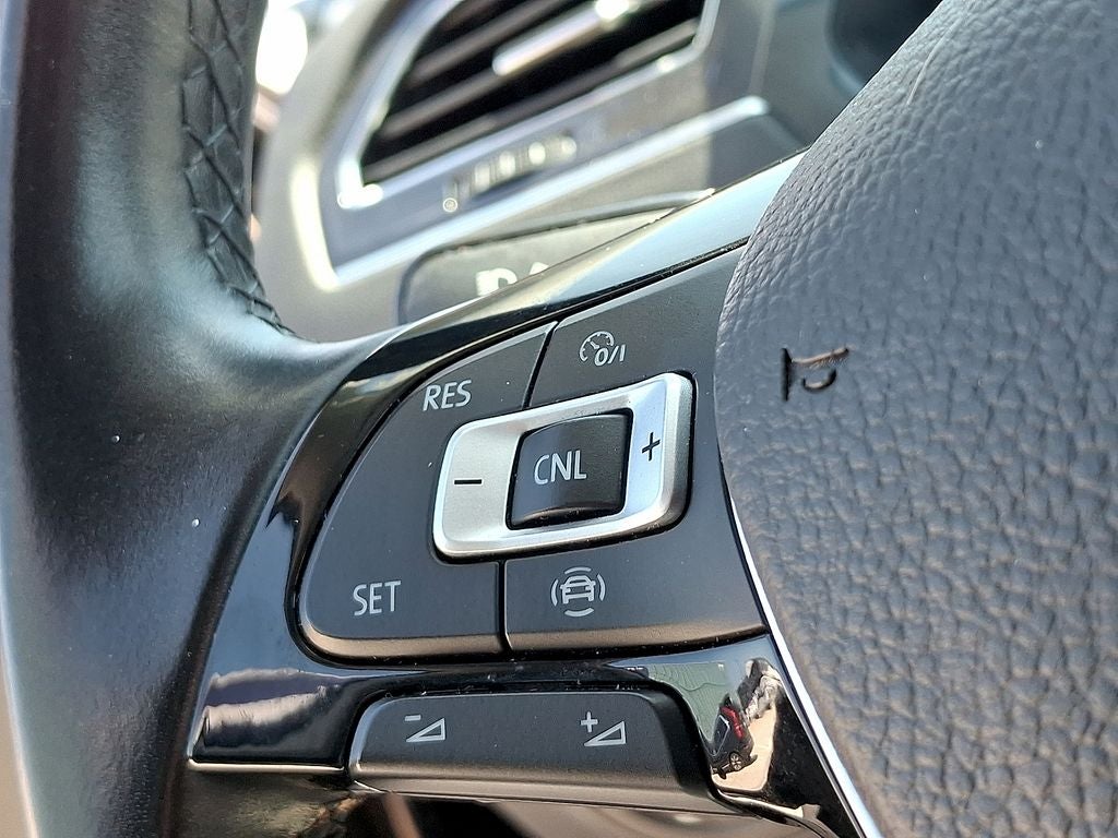 2019 Volkswagen Tiguan 2.0T SE