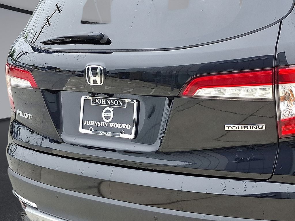 2021 Honda Pilot Touring 7 Passenger