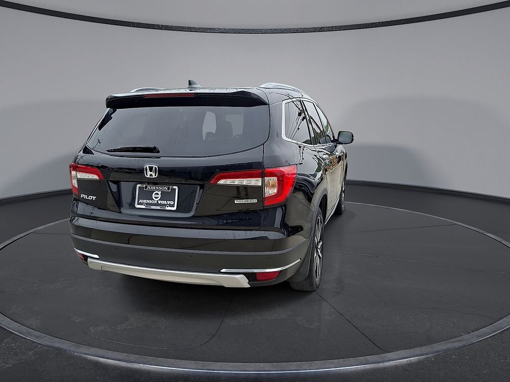 2021 Honda Pilot Touring 7 Passenger