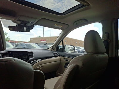 2020 Honda Pilot Touring 8 Passenger