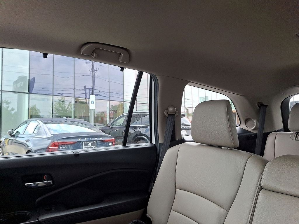 2020 Honda Pilot Touring 8 Passenger