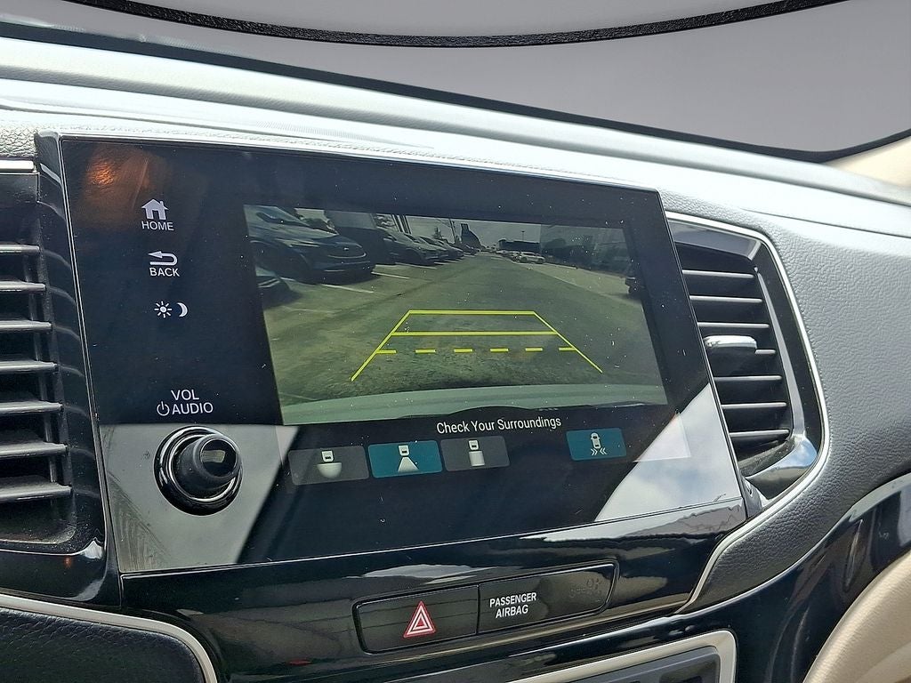 2020 Honda Pilot Touring 8 Passenger