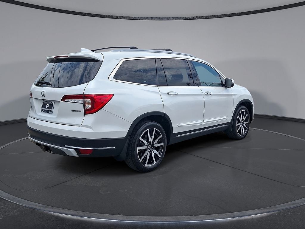 2020 Honda Pilot Touring 8 Passenger