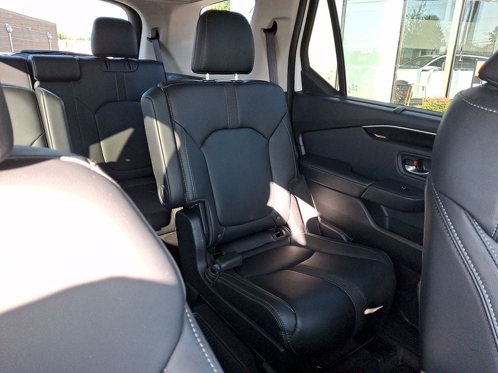 2023 Honda Pilot EX-L 7 Passenger