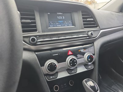 2019 Hyundai Elantra SE