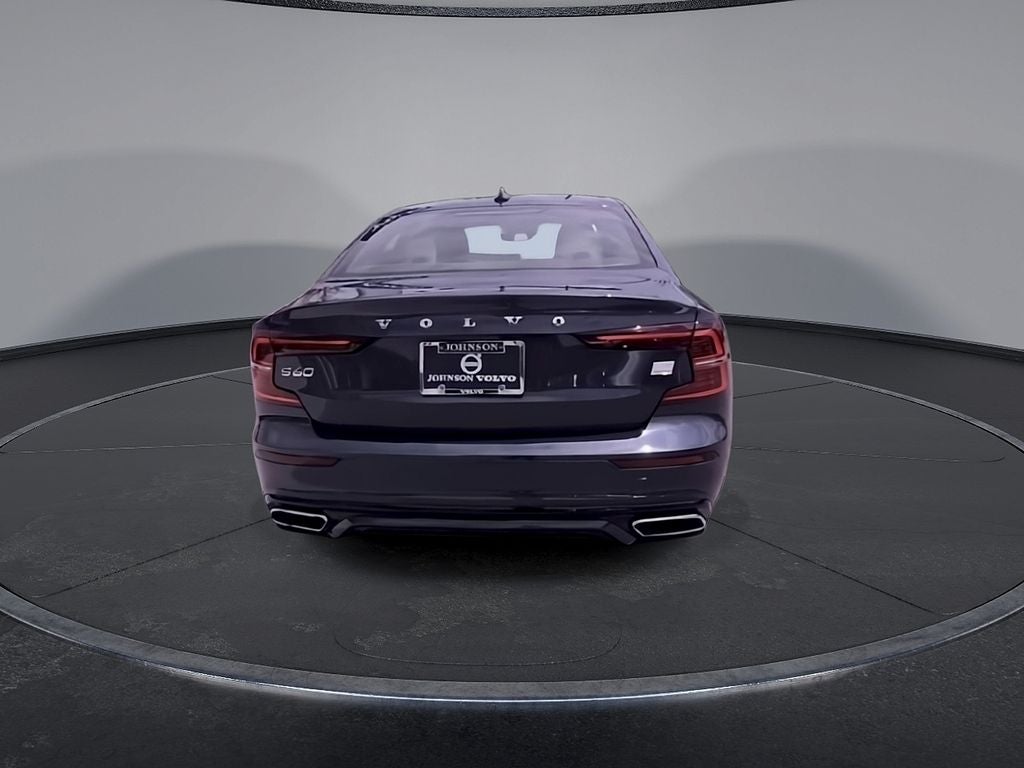 2022 Volvo S60 Recharge Plug-In Hybrid T8 R-Design