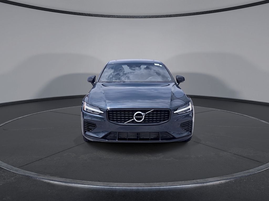 2022 Volvo S60 Recharge Plug-In Hybrid T8 R-Design