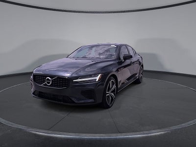 2022 Volvo S60 Recharge Plug-In Hybrid T8 R-Design