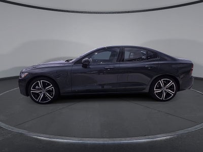 2022 Volvo S60 Recharge Plug-In Hybrid T8 R-Design
